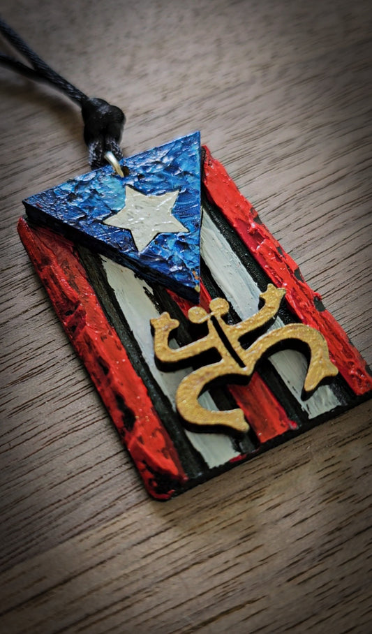 A. Collar Bandera Coquí Taíno